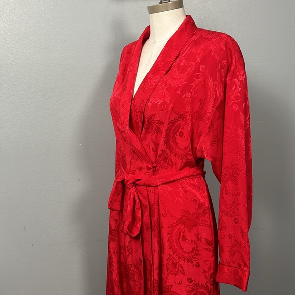 Vintage Victoria’s Secret Maxi / Long Belted Robe size P / S - Picture 12 of 16